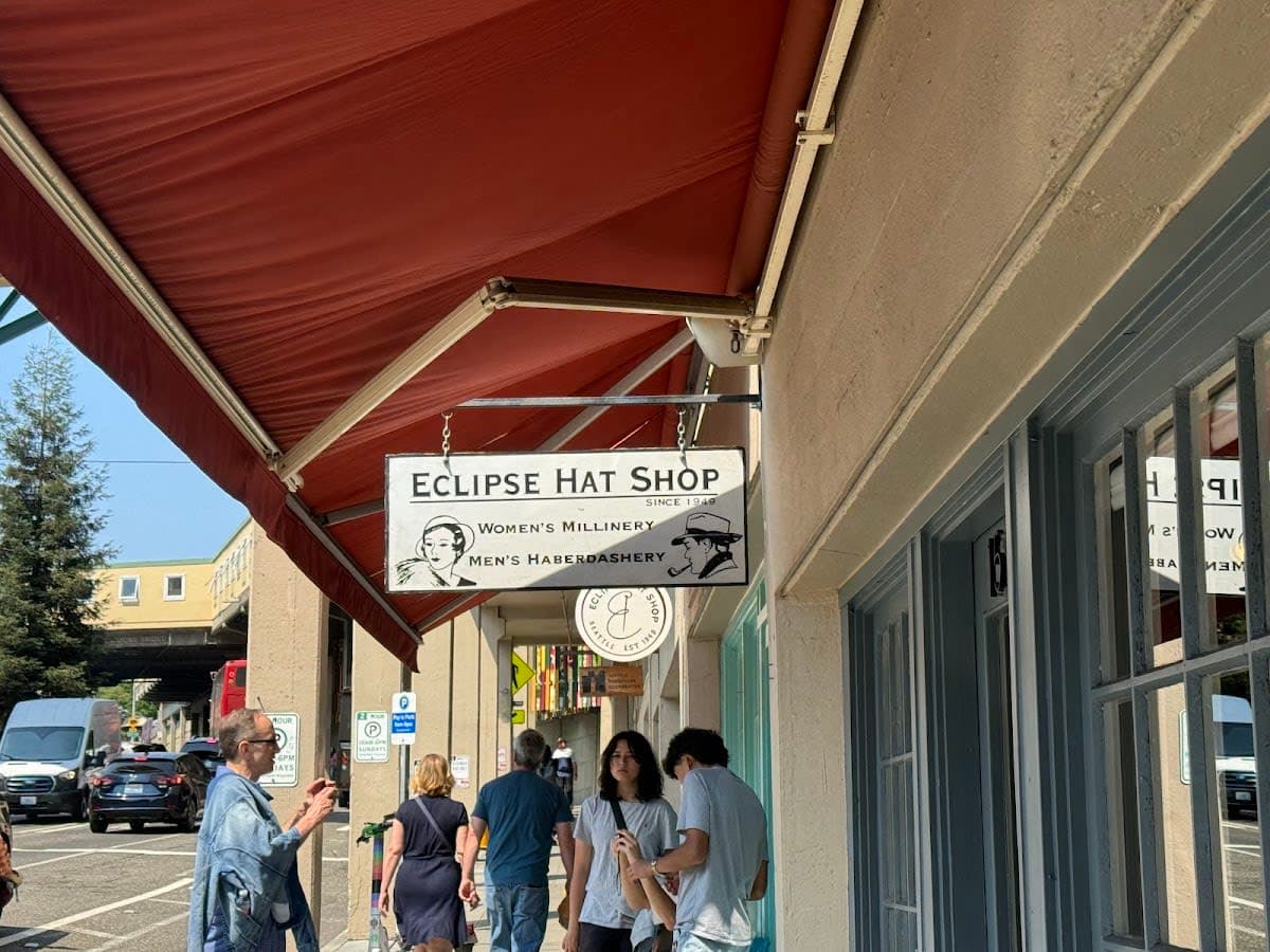 Eclipse Hat Shop