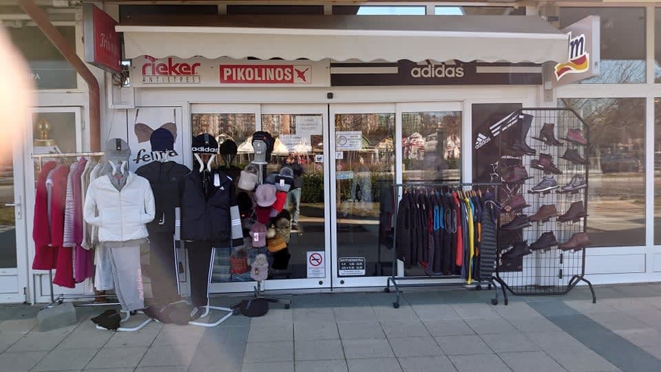 Exx Bt.-cipő , sport és fehérnemű bolt