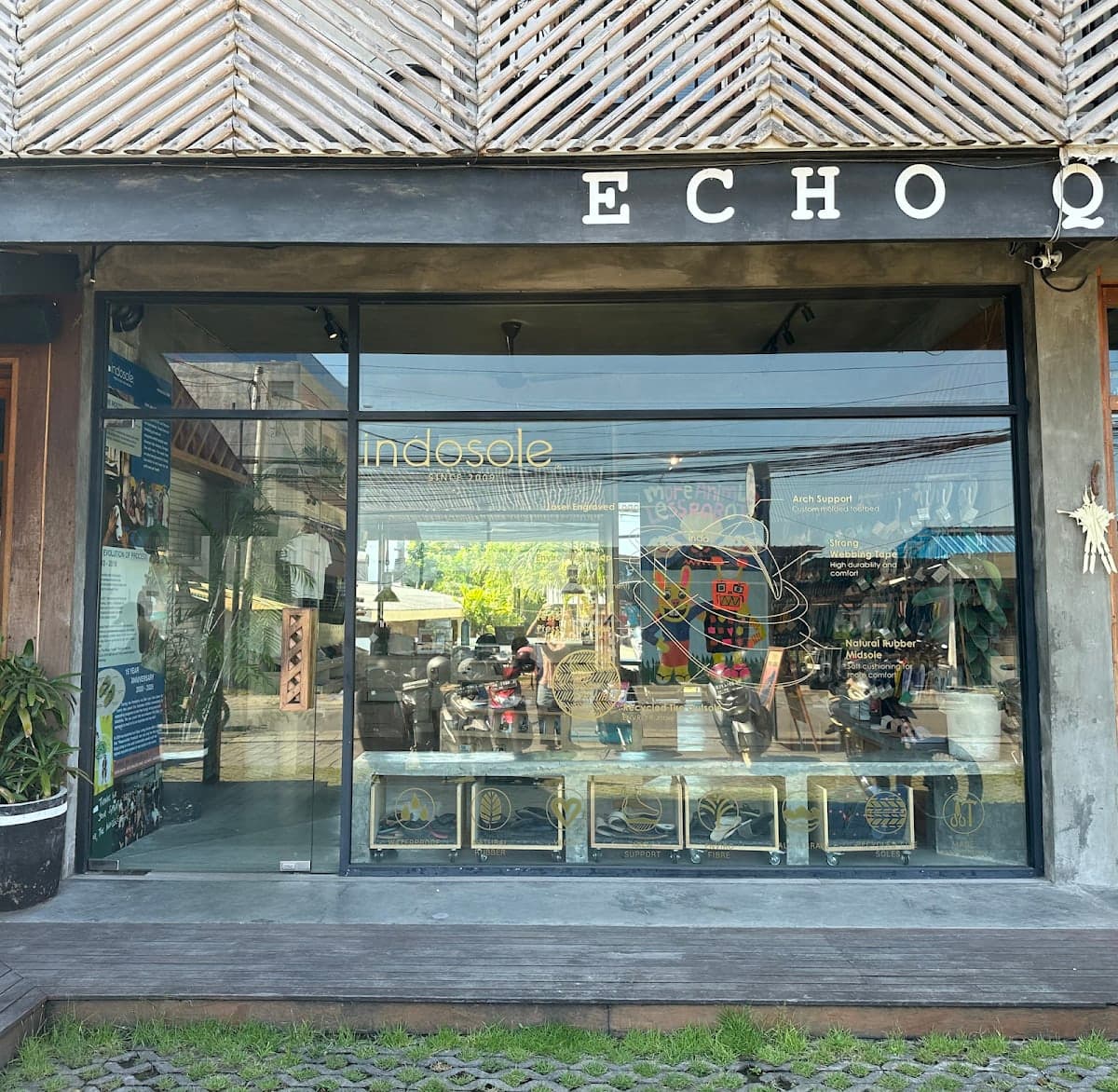 Indosole Echo Beach