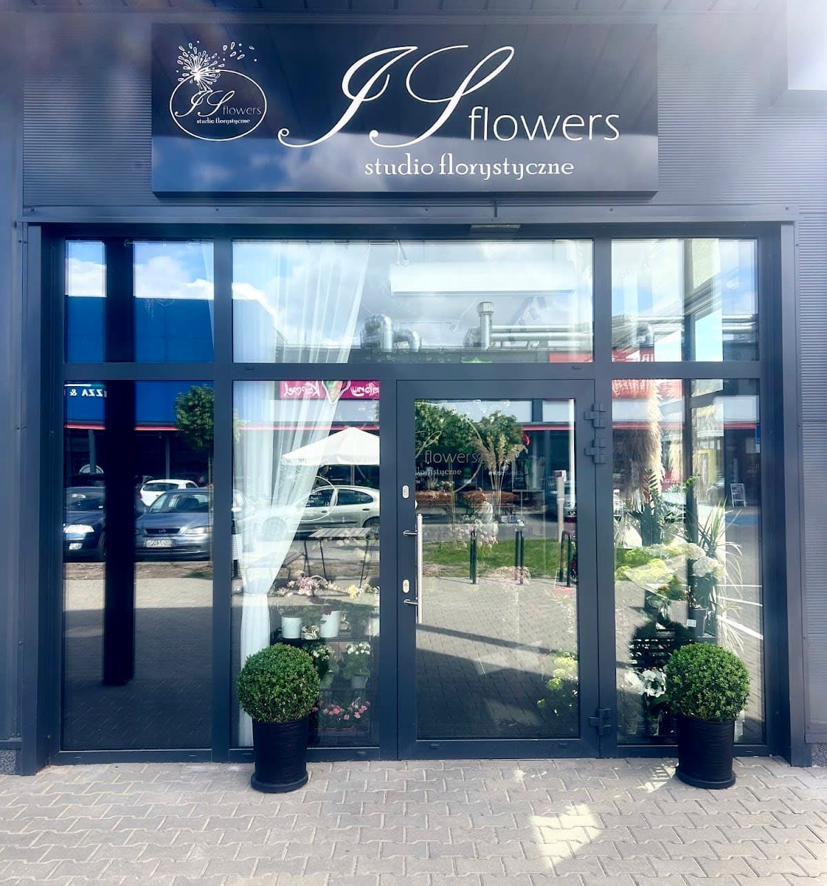 IS Flowers