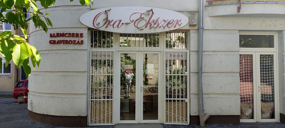 Óra-Ékszer-Ajándék