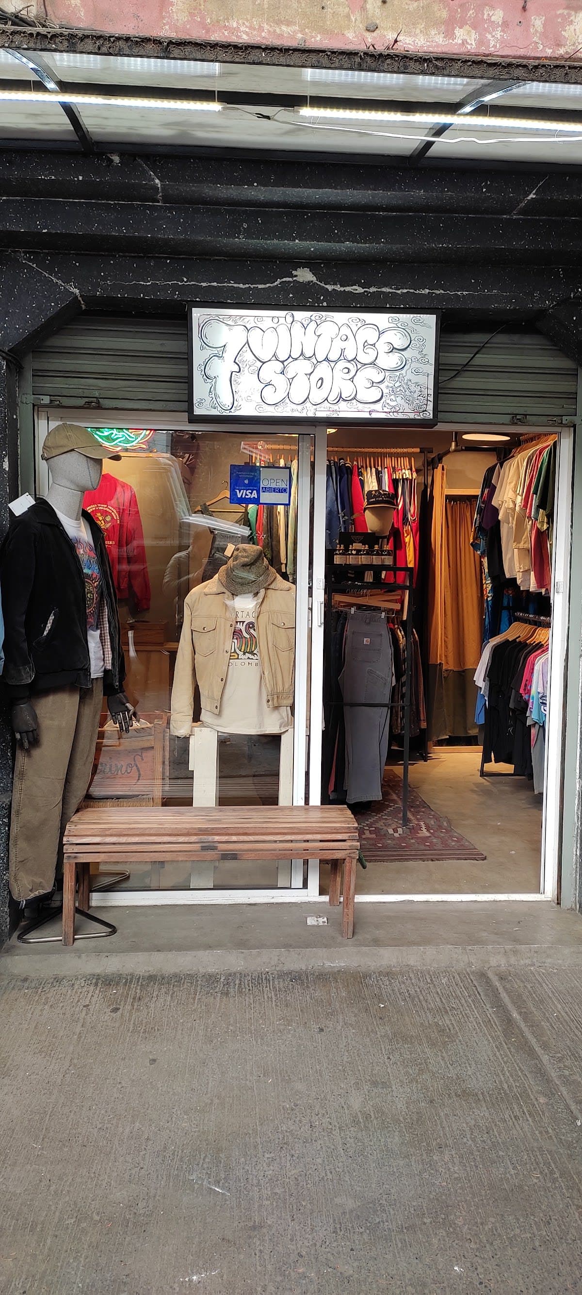 Seven Vintage Store