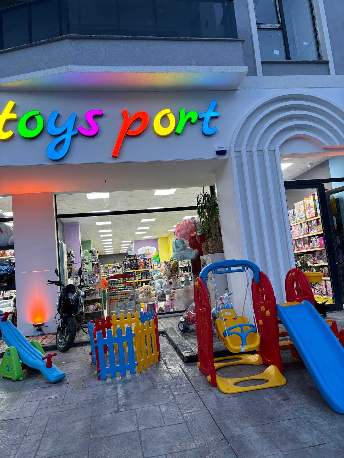 TOYS PORT OYUNCAK-ÇİÇEK