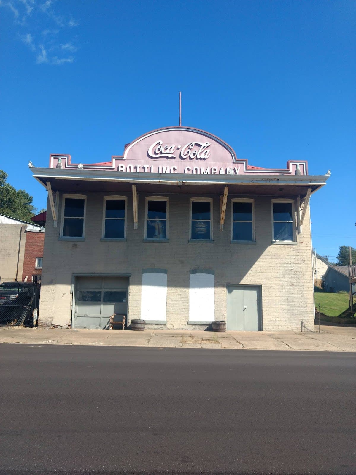 William Tell Antiques & Collectibles