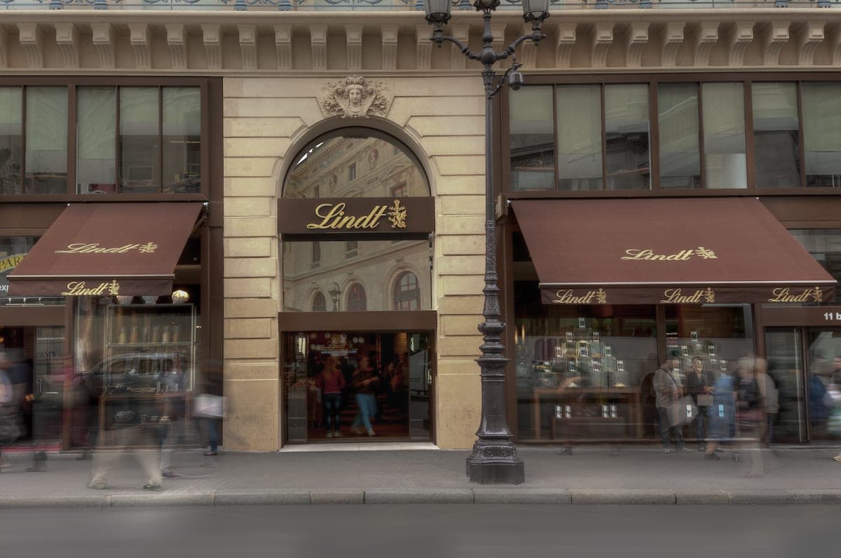 Lindt
