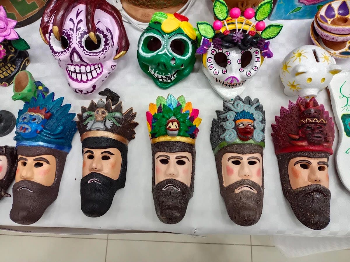 Taller de artesanías de barro "El rincón del alma"