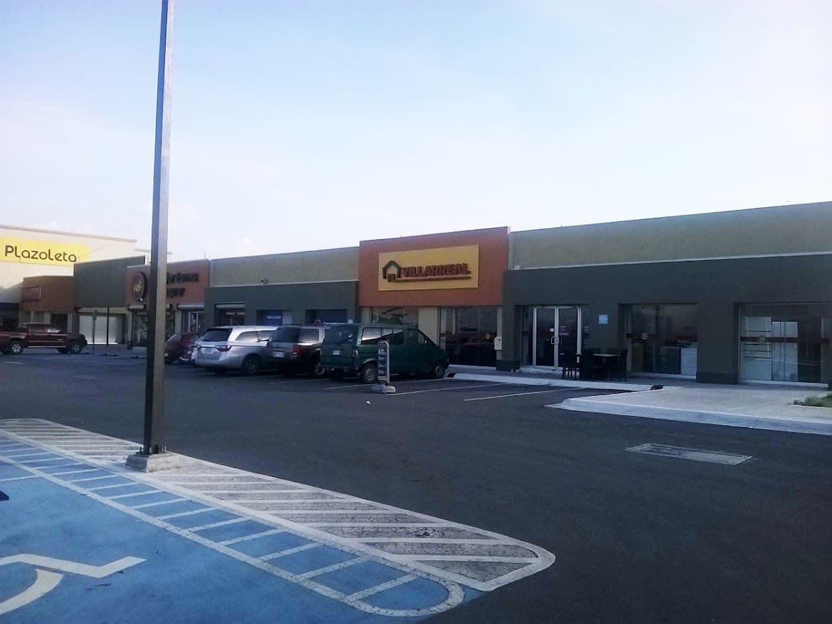 Villarreal Muebles Plazoleta Cienega