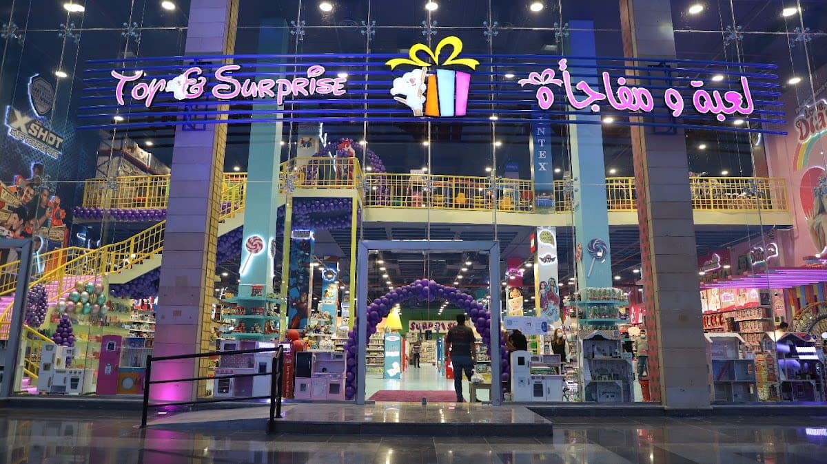 Toy & Surprise